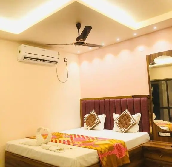 Standard-huone Allasnäkymä, Tropicana Beach Resort, Mandarmani