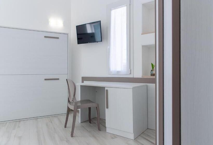 Family Room, B&b Sole