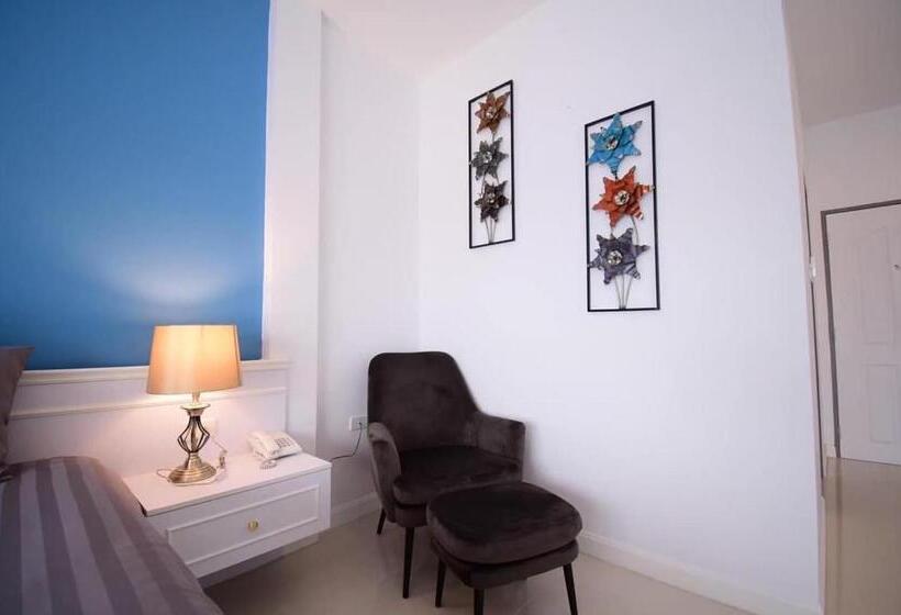 Номер Superior, พาราไดซ์รีสอร์ต สังขละบุรี Paradise Resort At Sangkhlaburi