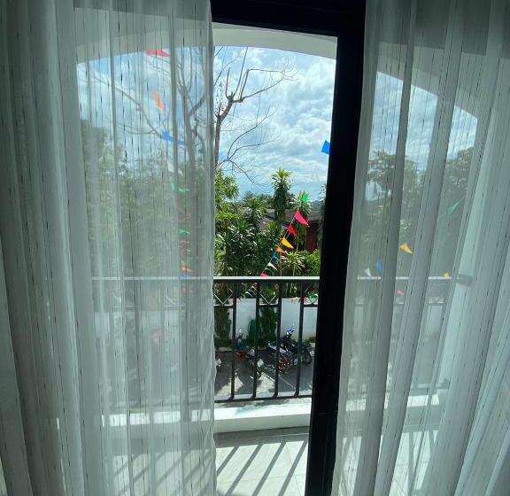 Трехместный Номер Deluxe, พาราไดซ์รีสอร์ต สังขละบุรี Paradise Resort At Sangkhlaburi