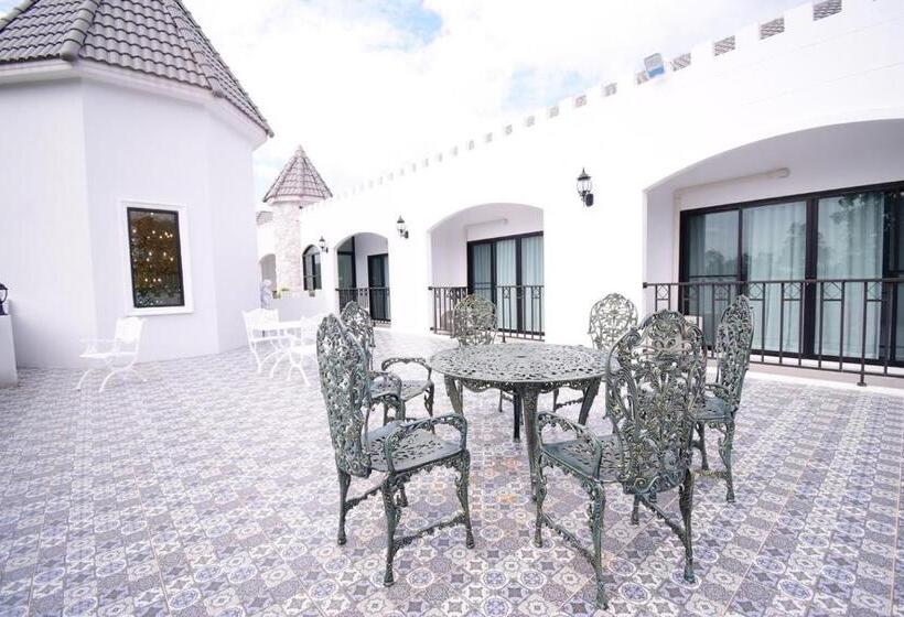 غرفة قياسية سرير كينج, พาราไดซ์รีสอร์ต สังขละบุรี Paradise Resort At Sangkhlaburi