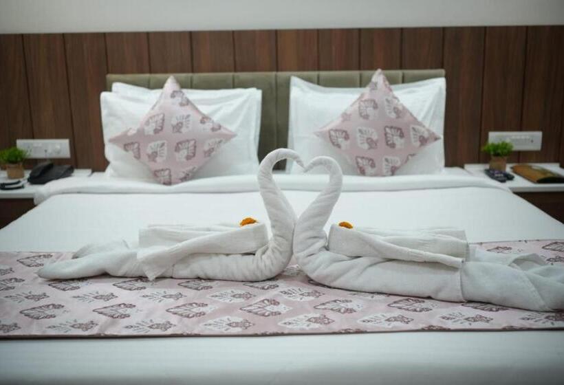 Chambre Supérieure, Hari Vilaas Enclave