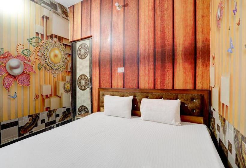 트리플 클래식 룸, Oyo 81443 Dosto Ki Dhadkan