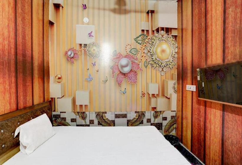 트리플 클래식 룸, Oyo 81443 Dosto Ki Dhadkan