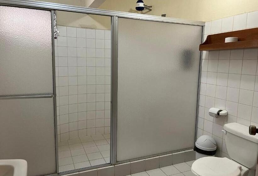 스탠다드 룸, Tajalin