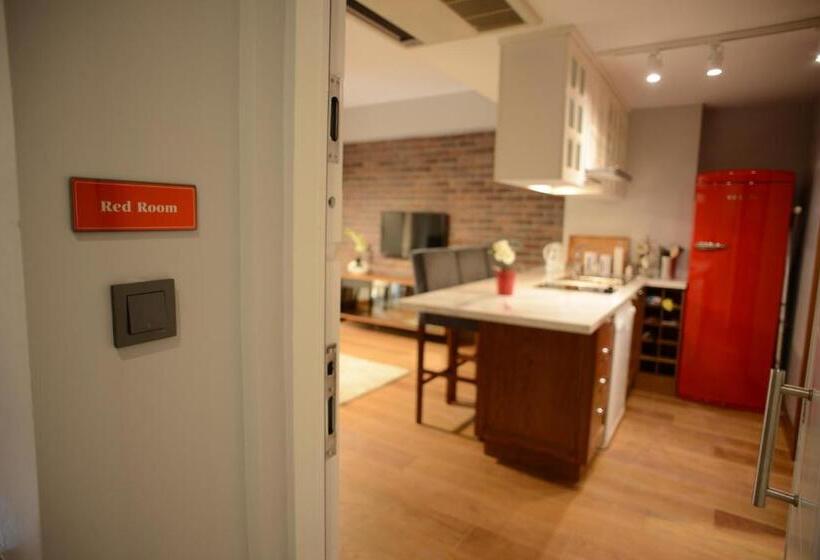 套房, La Casa Pera Suites