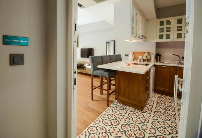 豪华套房, La Casa Pera Suites