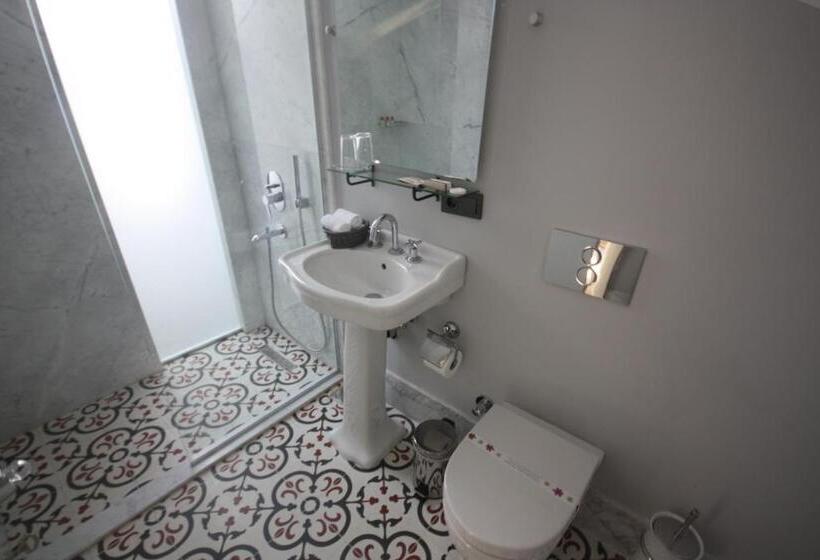 带大床的套房, La Casa Pera Suites