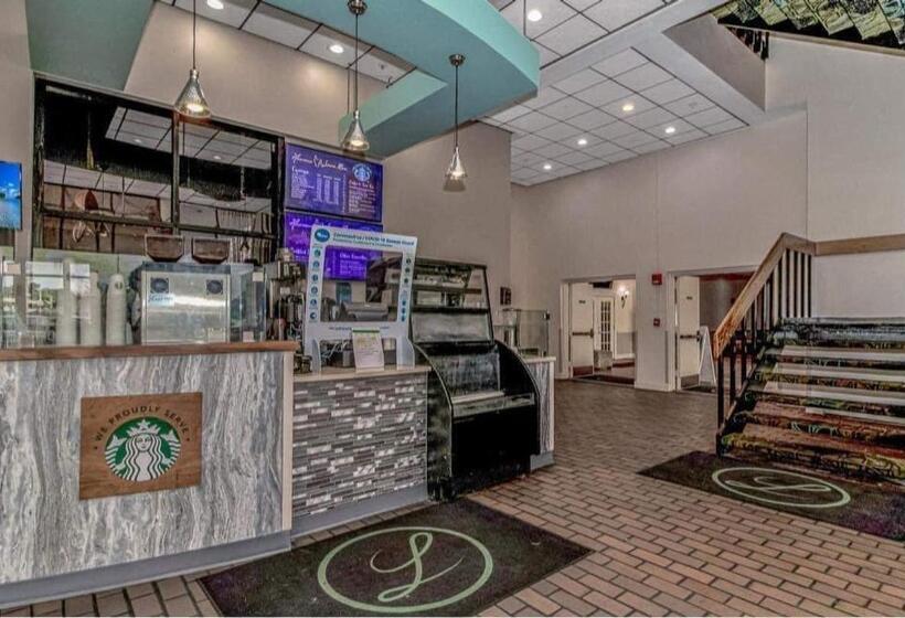 اتاق لوکس, Landmark Resort Updated Double Suite