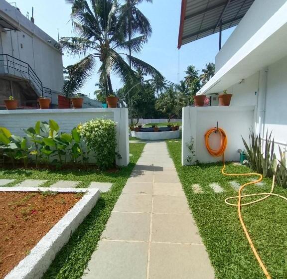 Standard Room with Terrace, The Reds Heritage