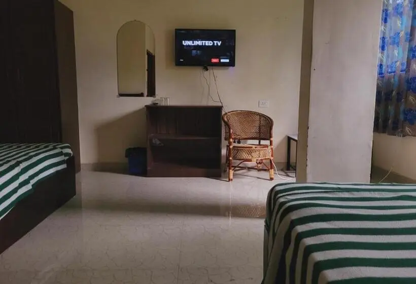Economy-huone, Green Castle Residency