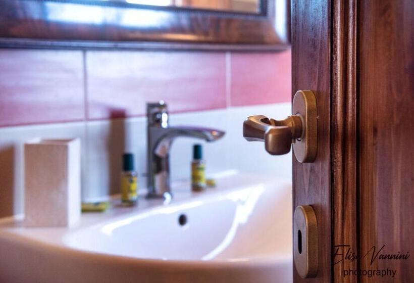 标准三人间, Camere 4 Stagioni Agriturismo Vialto