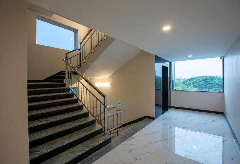 豪华房间, Parkkavan Towers