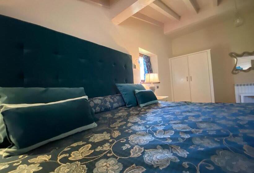 带大床的套房, Picos de Europa Suites and Rooms