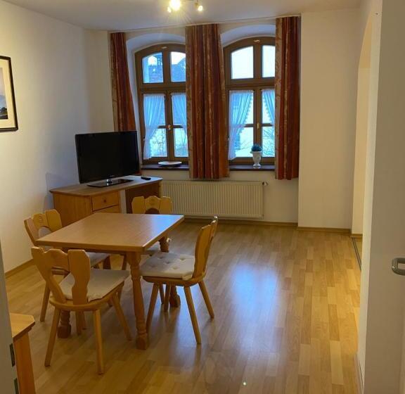 Номер Superior, Schlossschänke Friedenfels