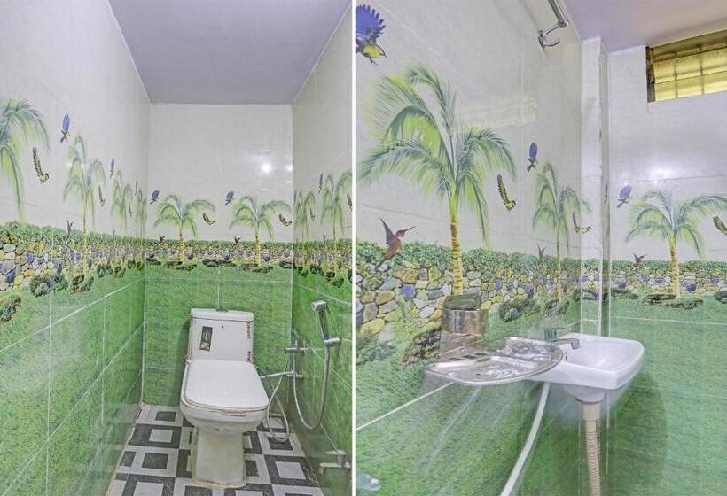 חדר קלאסי לשלושה, Oyo Mayur Hotel & Guest House