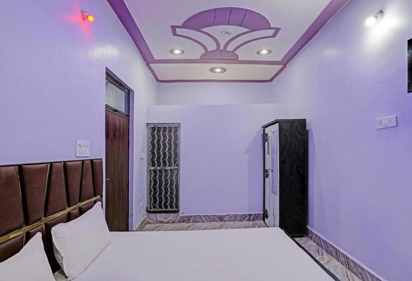 חדר דלוקס לשלושה, Oyo Mayur Hotel & Guest House