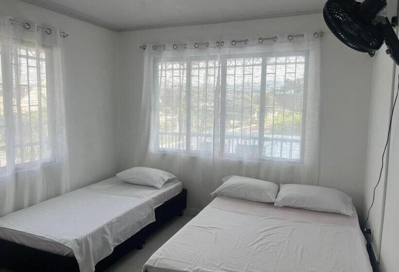 豪华房间, House The Sara