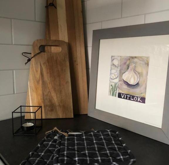 Standard Fyrbäddsrum Delat Badrum, Fjällgården Grövelsjön Vandrarhemsrum Salsfjället