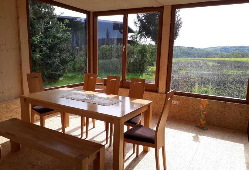 Дом 4 Спальни, Bauernhofpension Büchsenschütz