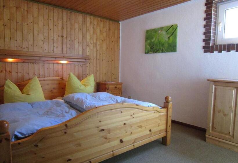 Дом 4 Спальни, Bauernhofpension Büchsenschütz