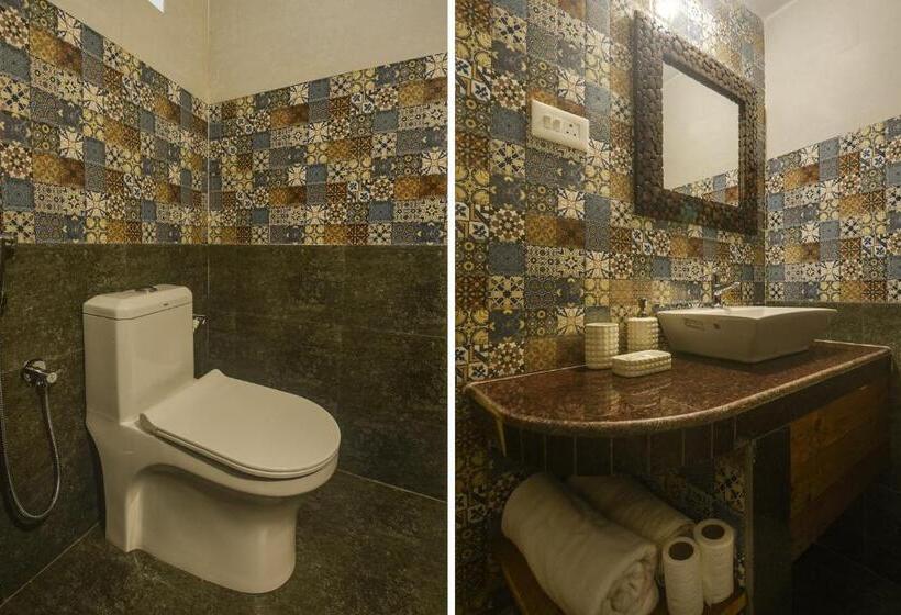 غرفة كلاسيكية ثلاثية, Collection O Olive Turtle