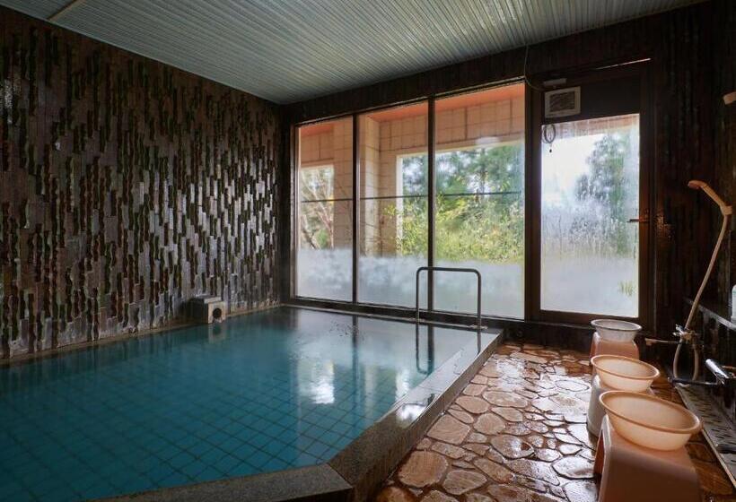 غرفة قياسية حمام مشترك, Hayamasou