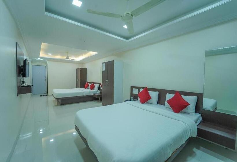 חדר משפחתי, Kaizen Stays & Resto