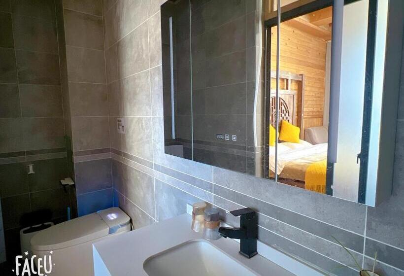 Номер Deluxe Кровать Кинг, Lijiang Shitian B&b