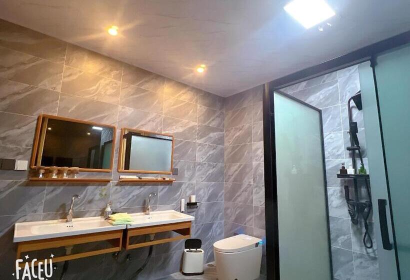 Люкс 2 Спальни, Lijiang Shitian B&b