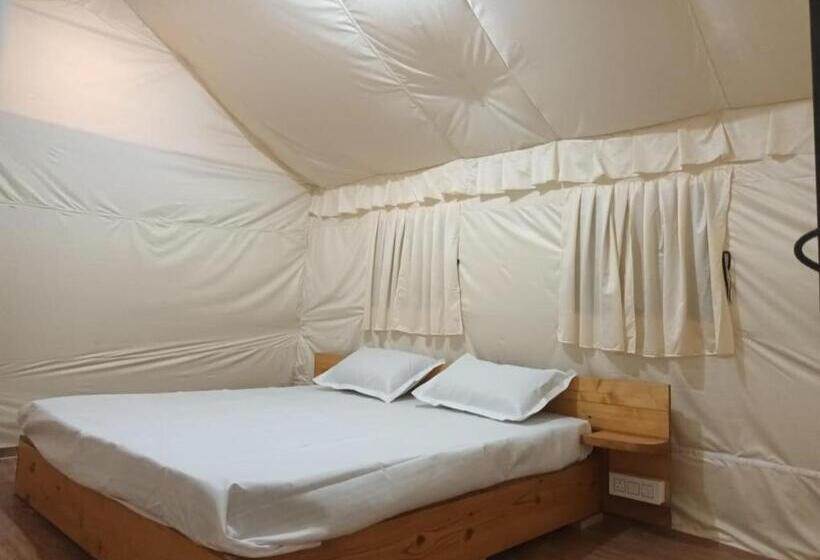 标准间, Nirvana Eco Camp, Bir