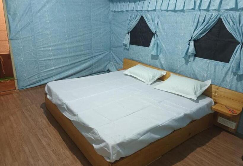 标准间, Nirvana Eco Camp, Bir