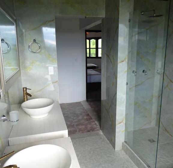 4인용 수피리어 룸, Palmas De Alcalá