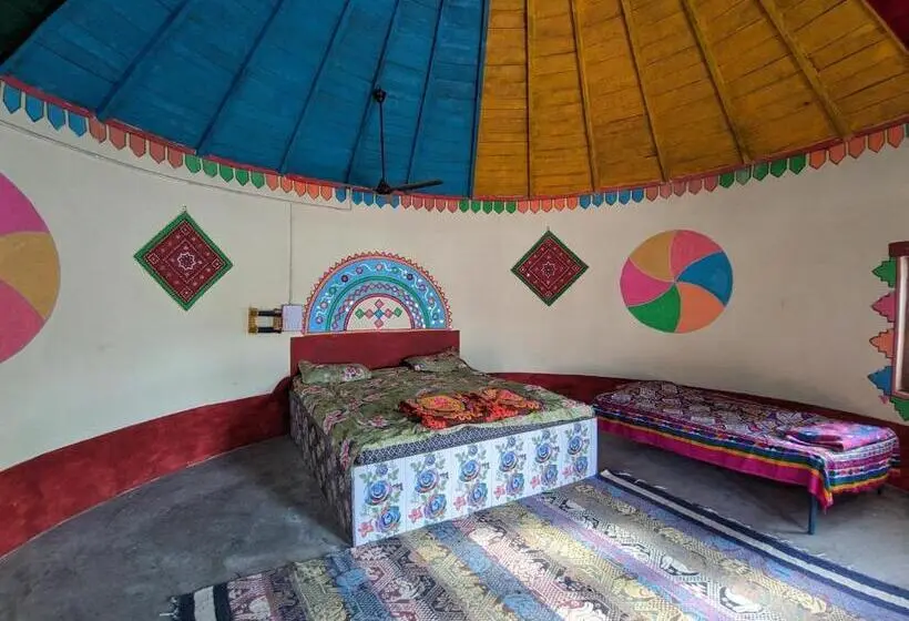 デラックスルーム, Salt Desert Homestay