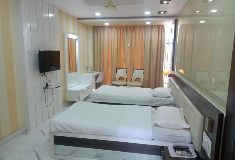 エクゼクティブルーム, Vits Select Grand Inn, Ratnagiri