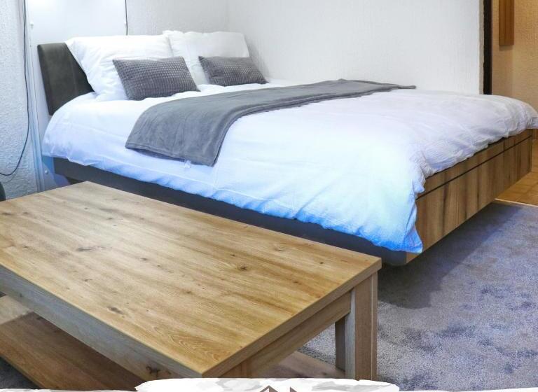 اتاق لوکس, Milano Apartman