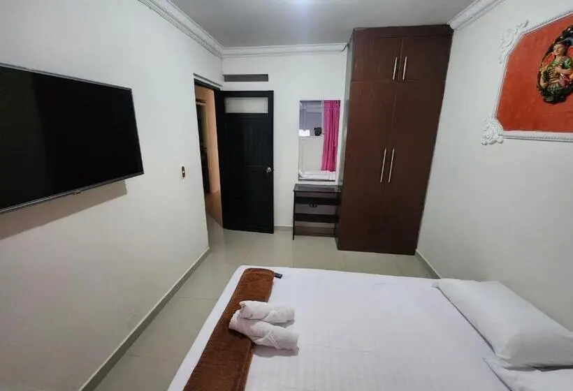 バス共有のスタンダードルーム, Hostal Shelter La Perla   San Luis, Antioquia, Colombia