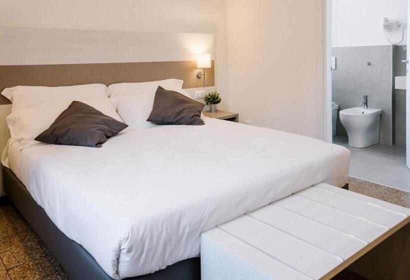 غرفة سوبيريور مطلة على المدينة, Lamì Room & Apartment