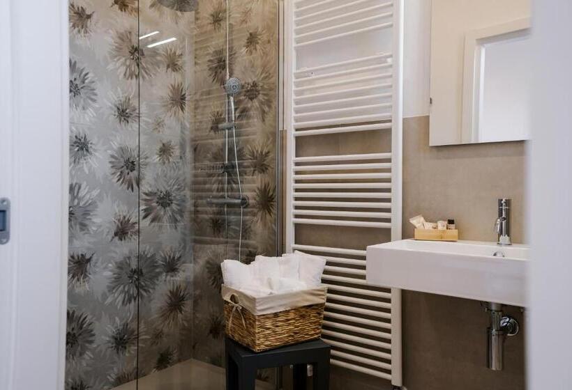 غرفة قياسية, Lamì Room & Apartment