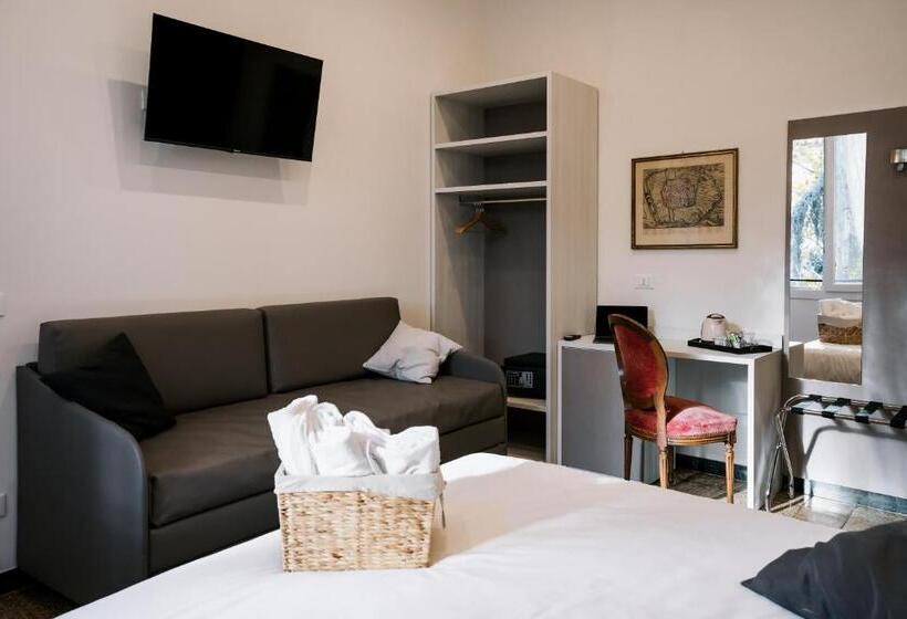 غرفة قياسية ثلاثية, Lamì Room & Apartment