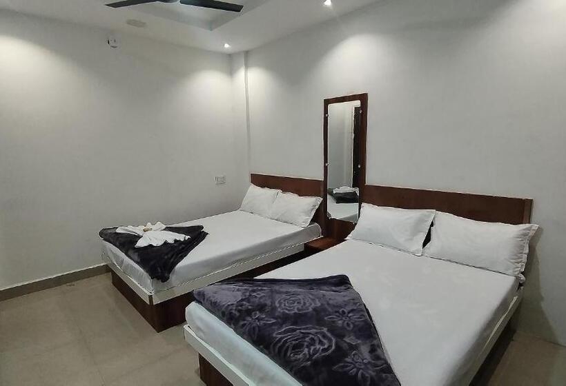 スタンダードルーム, Shree Govindam Guest House