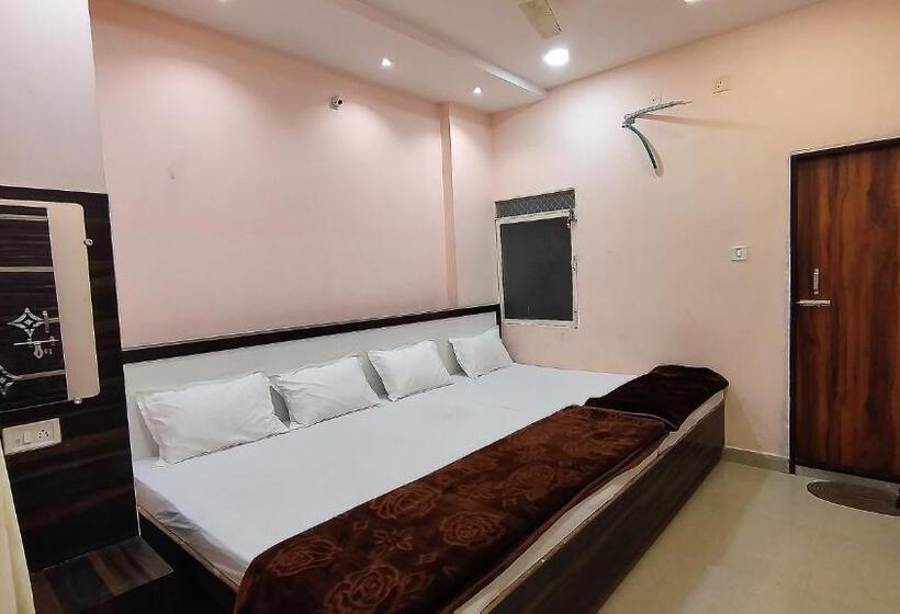 ファミリールーム, Shree Govindam Guest House