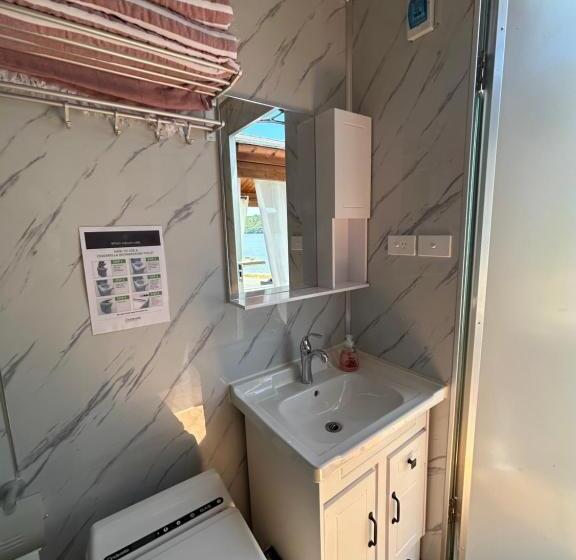 Номер Deluxe Вид на Море, The Petite Suite