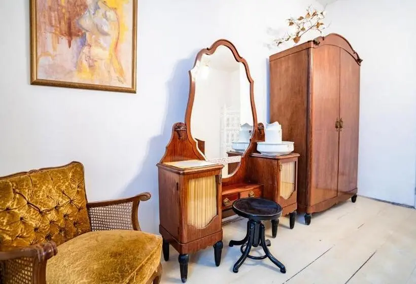 Deluxe-huone, Vila Opočno