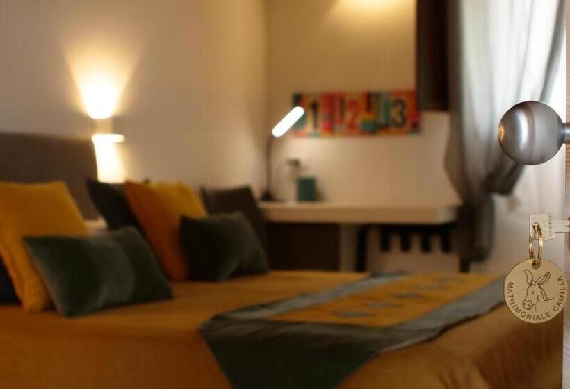 اتاق لوکس, Giardino Di Rebecca