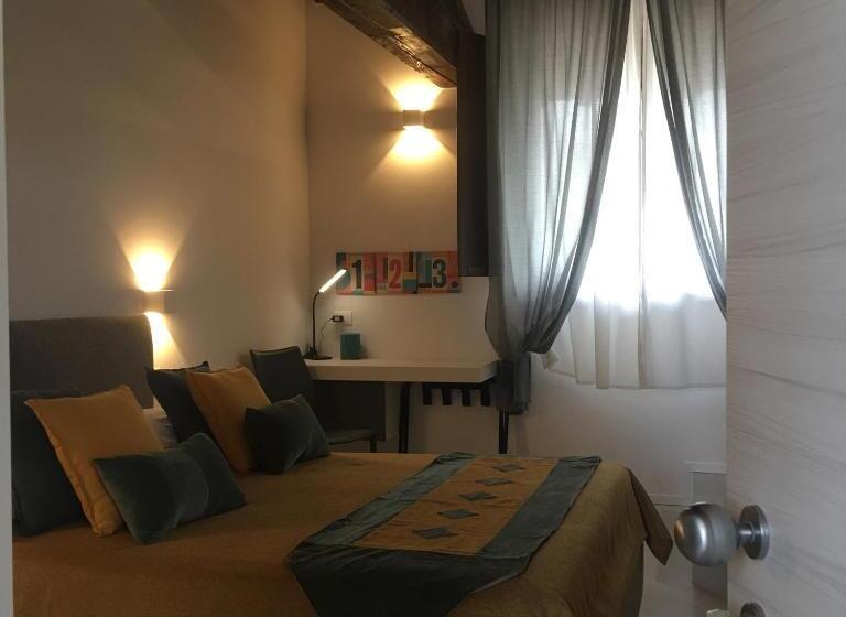 اتاق لوکس, Giardino Di Rebecca