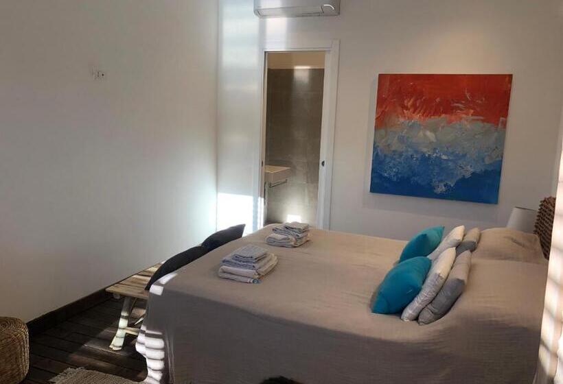 اتاق استاندارد با چشمانداز استخر, Giardino Di Rebecca