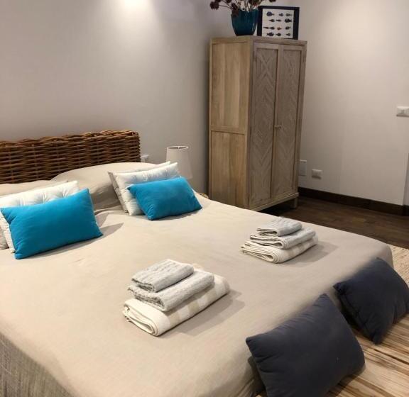 اتاق استاندارد با چشمانداز استخر, Giardino Di Rebecca