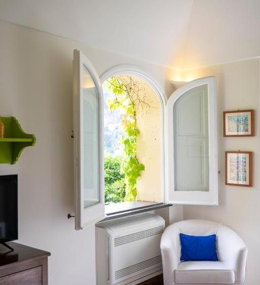 Номер Стандарт, Casa Mercè Positano