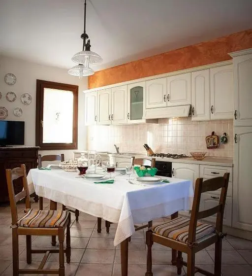 ドゥプレックスルーム, Agriturismo Forzello